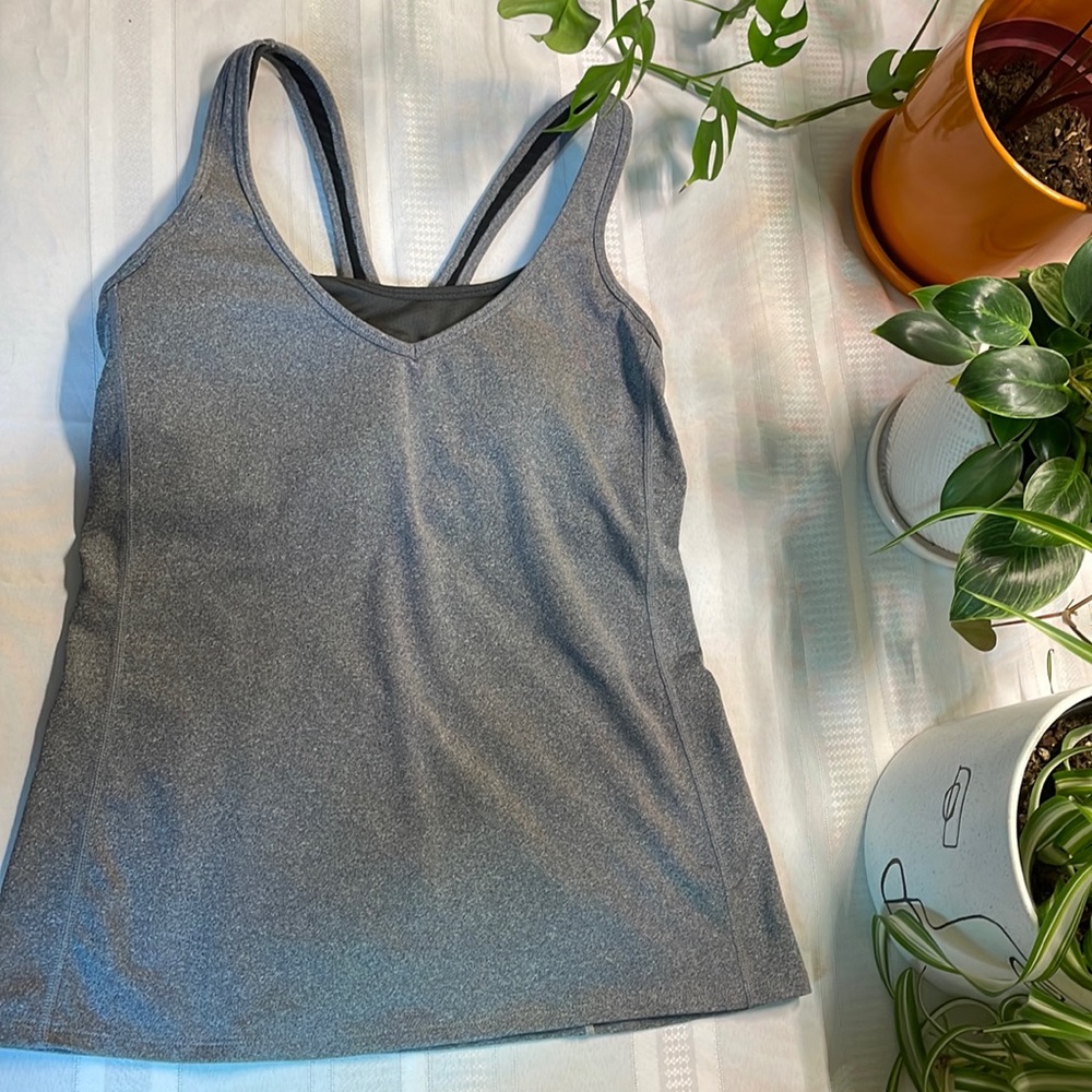 Lucy athletic tank top, Size M